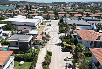 Urla İçmeler'de Satılık Villa İmarlı Arsa Projesi Hazır - 1 - 373696