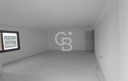 Alsancak Kıbrıs Şehitleri Caddesinde 2+1 Kiralık Ofis