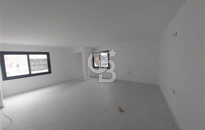 Alsancak Kıbrıs Şehitleri Caddesinde 2+1 Kiralık Ofis