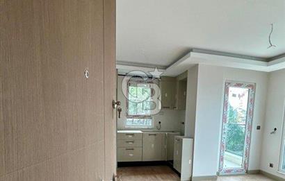 Bağdat Caddesi'nde Komple Kiralık Sıfır Prestijli Bina