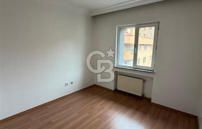 Ataşehir Yenişehir'de 5+1 Dubleks Teraslı, Çift Banyolu Daire