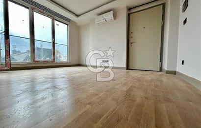 Bağdat Caddesi'nde Komple Kiralık Sıfır Prestijli Bina