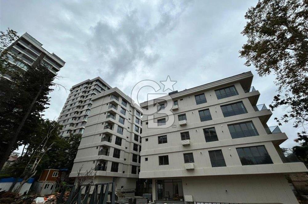 Bağdat Caddesi'nde Komple Kiralık Sıfır Prestijli Bina