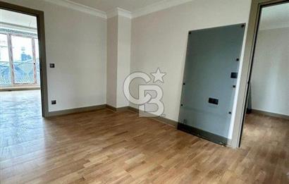 Bağdat Caddesi'nde Komple Kiralık Sıfır Prestijli Bina