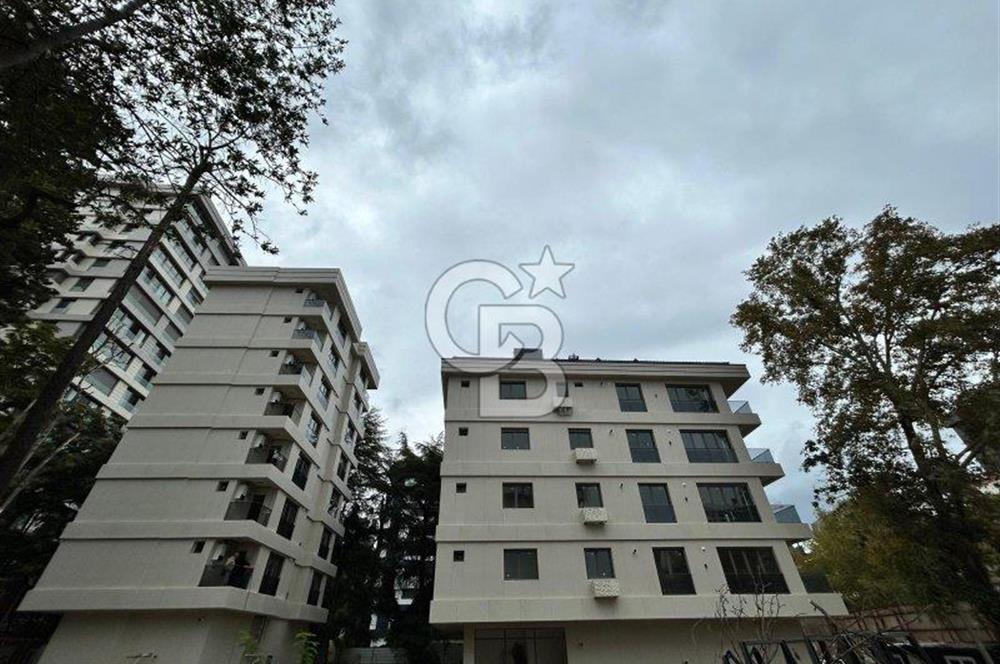 Bağdat Caddesi'nde Komple Kiralık Sıfır Prestijli Bina