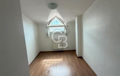 Ataşehir Yenişehir'de 5+1 Dubleks Teraslı, Çift Banyolu Daire