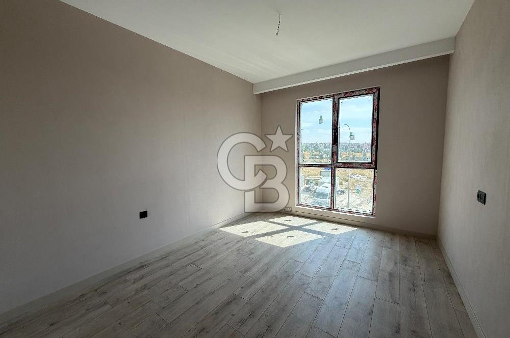 CB ERVA'DAN TOKER İNCEKTE OTURUMA HAZIR SIFIR 1+1 DAİRE