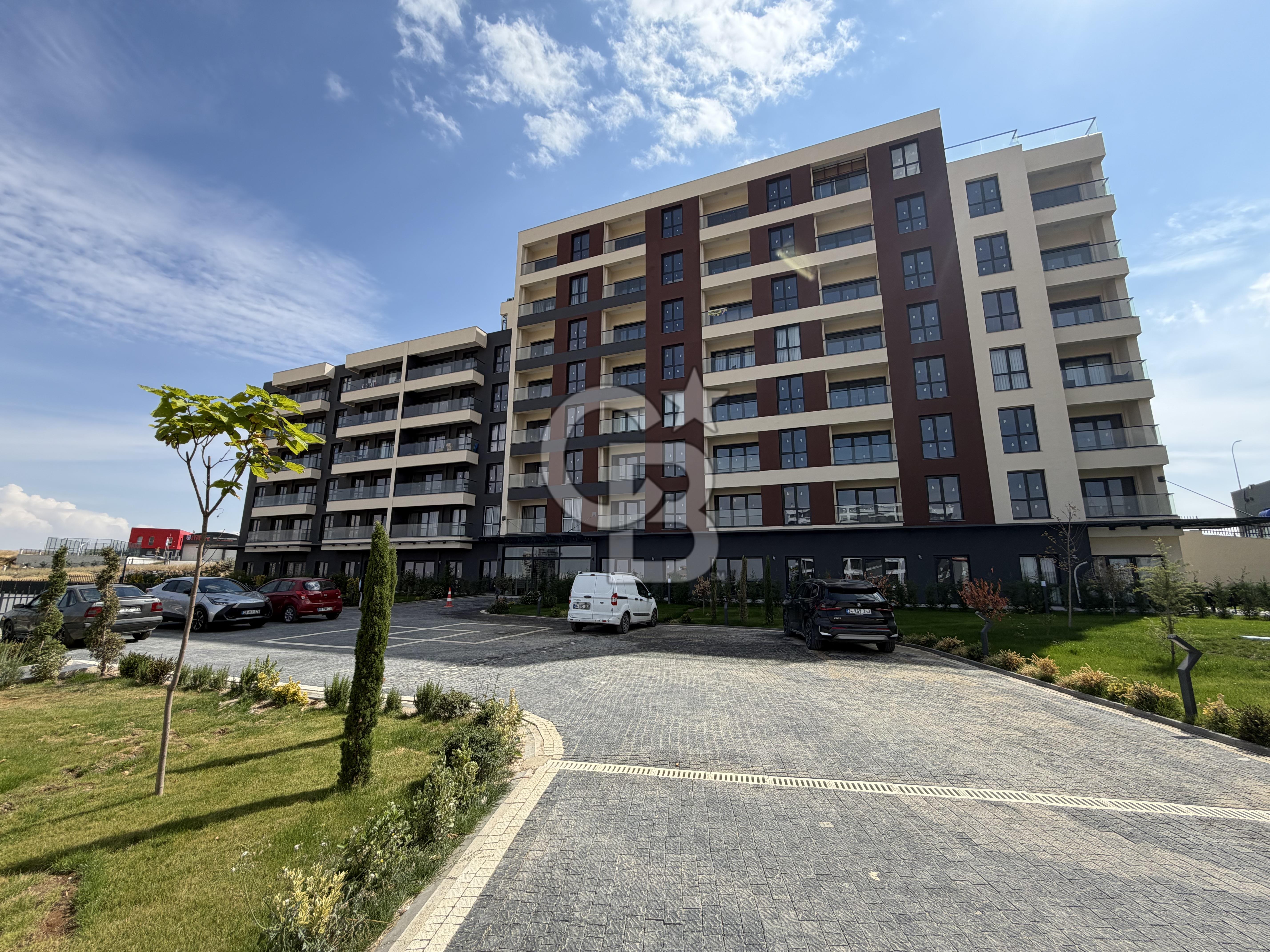 CB ERVA'DAN TOKER İNCEKTE OTURUMA HAZIR SIFIR 1+1 DAİRE