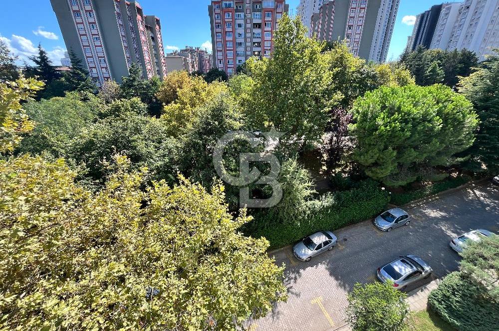 ATAŞEHİR GARDENYA 5 SİTESİNDE SATILIK DAİRE 