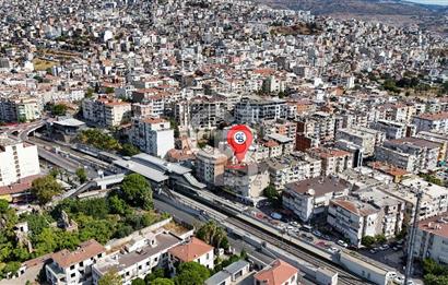BAYRAKLI SEVGi YOLU İZBAN KARŞISI CADDE ÜZERİ KİRALIK DÜKKAN