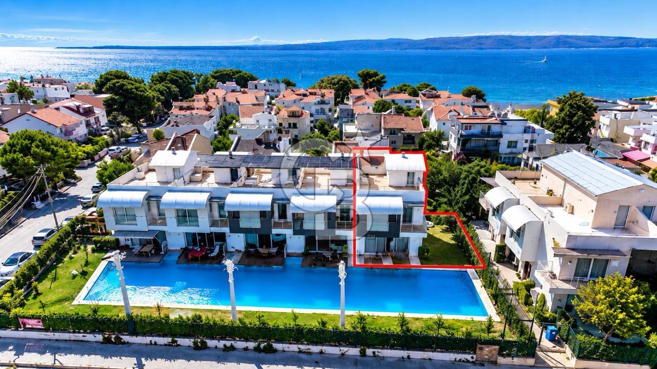 ÇANAKKALE GÜZELYALI SİTE İÇİ SATILIK SWİM-UP VİLLA