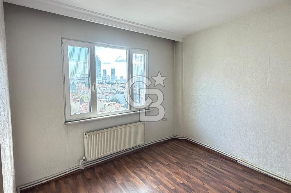 Kadıköy Acıbadem 'de 3+1 Kiralık Daire