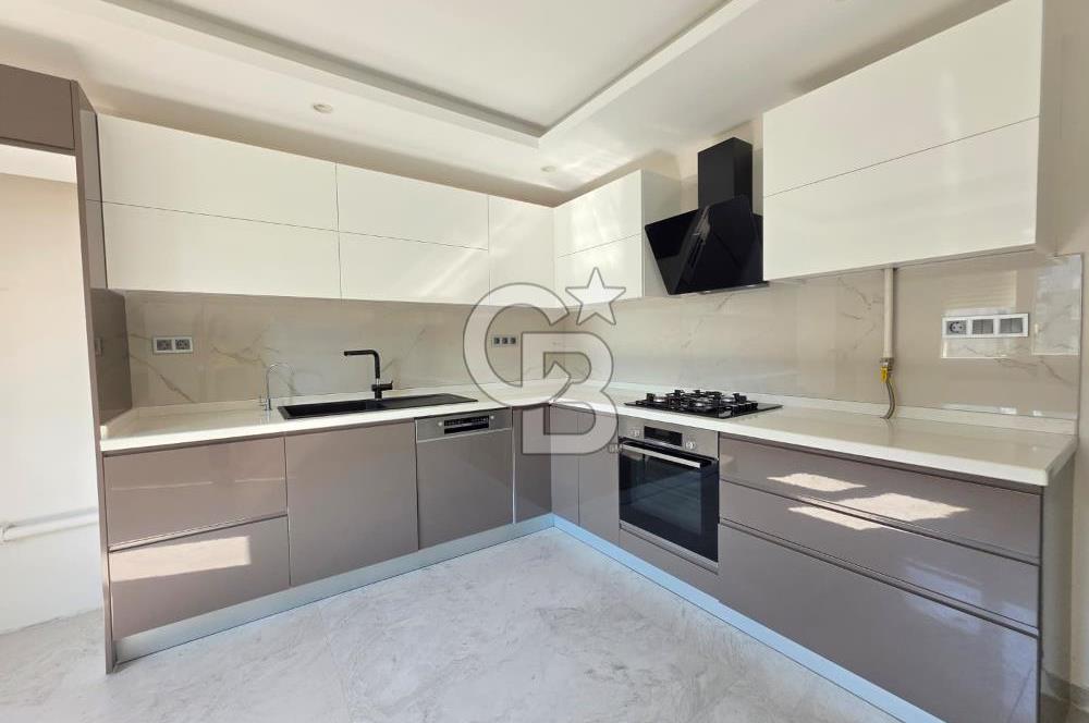 Park Manzaralı Lüks Yapılı Klima ve Ankastreli 3+1 Kiralık Daire