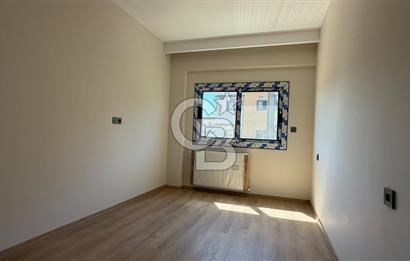 Karşıyaka Şemiklerde Satılık 1+1 Daire Oturuma Hazır