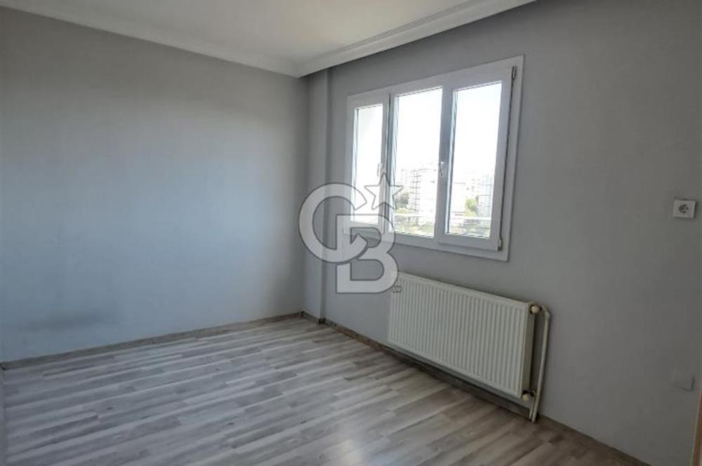 Buca Evka 1 Bölgesi Önü açık Stad Manzaralı 2+1 Satılık Daire