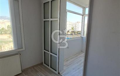 Buca Evka 1 Bölgesi Önü açık Stad Manzaralı 2+1 Satılık Daire