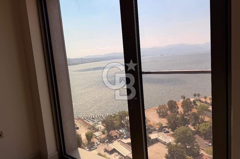 Neva Yalı'da Tam Cephe Deniz Manzaralı 1+1 Kiralık Daire