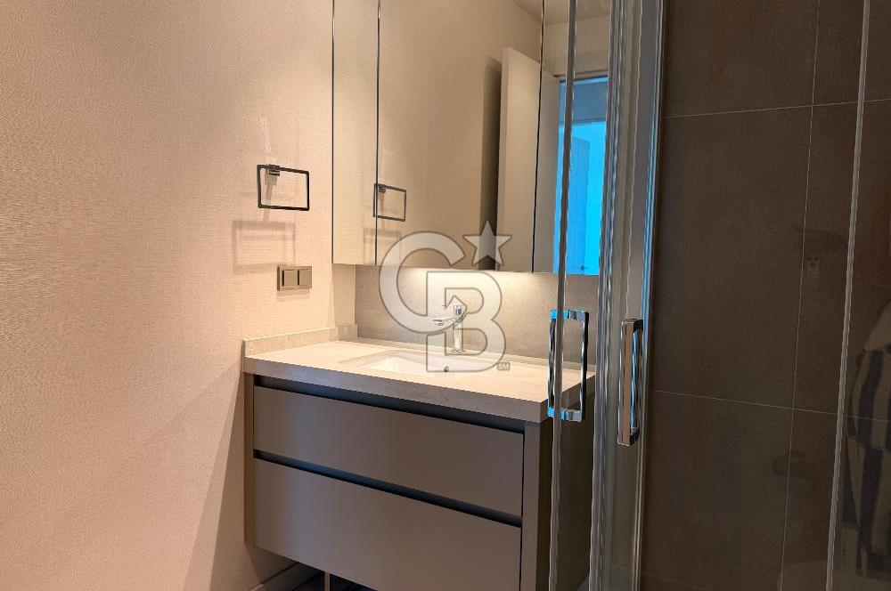 Neva Yalı'da Tam Cephe Deniz Manzaralı 1+1 Kiralık Daire