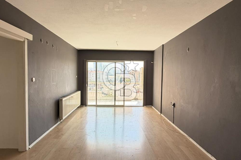 BAYRAKLI SMYRNA YAKINI GÜVENLİKLİ SİTEDE KİRALIK 2+1 DAİRE