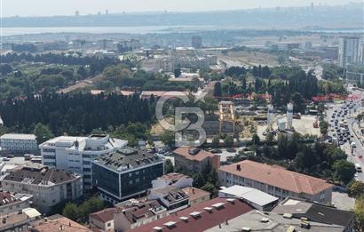 Küçükçekmece Cadde Üzeri 800 m2 İki Katlı Satılık Lüx Ofis