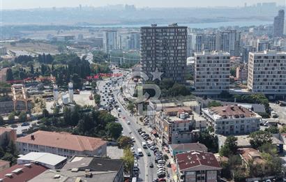 Küçükçekmece Cadde Üzeri 800 m2 İki Katlı Satılık Lüx Ofis