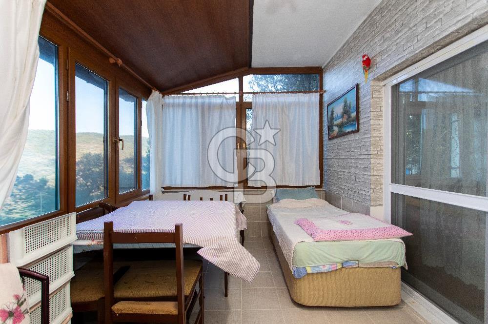 Foça Mercankent Sitesi'nde Satılık 2+1 Dubleks