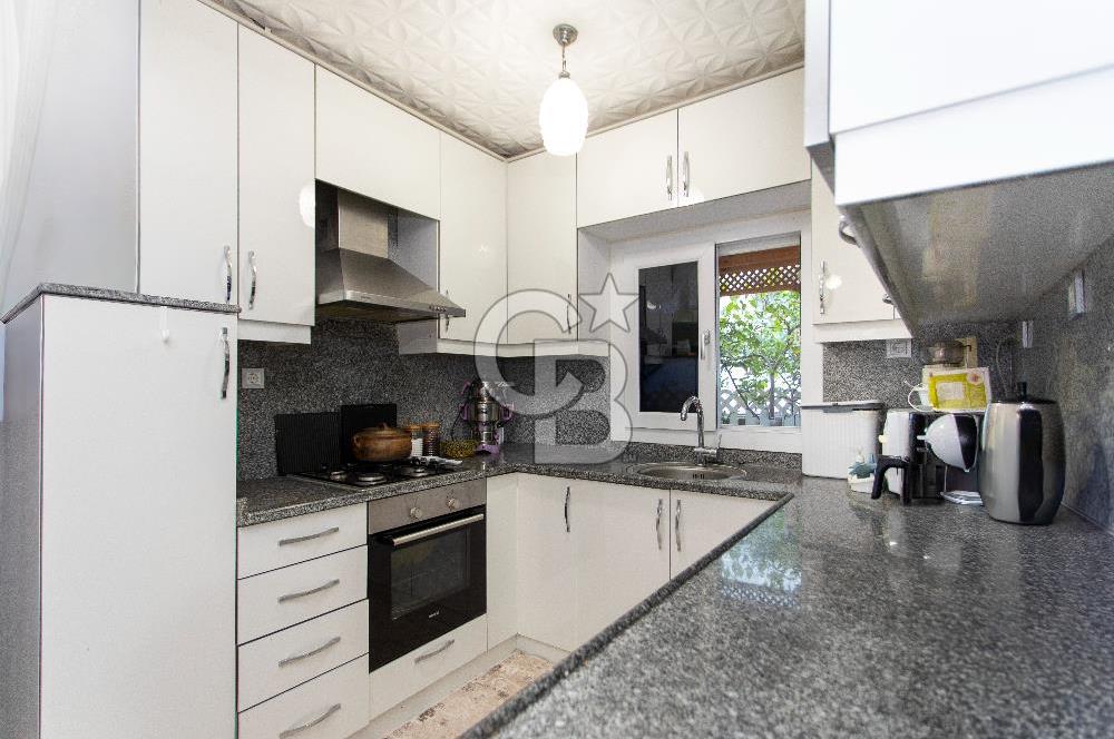 Foça Mercankent Sitesi'nde Satılık 2+1 Dubleks