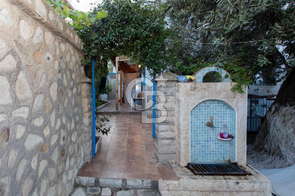 Foça Mercankent Sitesi'nde Satılık 2+1 Dubleks
