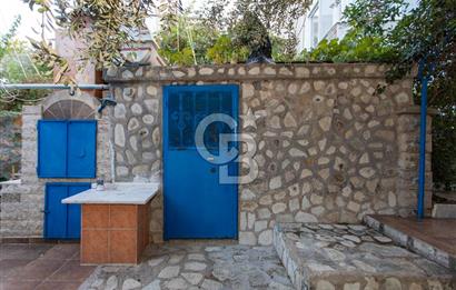 Foça Mercankent Sitesi'nde Satılık 2+1 Dubleks