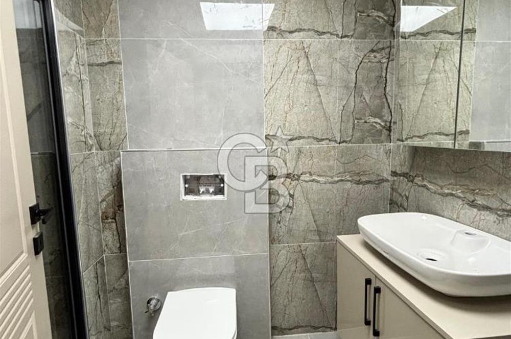 KARACAÖRENDE HAVUZLU SIFIR 3+1 GİYİNME ODALI DAİRE