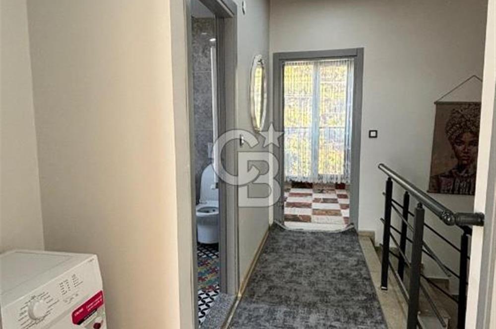 GÜZELYALIDA TAKASLI 160M2 BAHÇE KULLANIMLI VİLLA