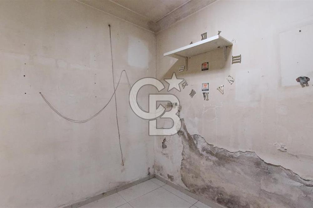 İzmir Konak Mithatpaşa Kiralık 100 m² Dükkan