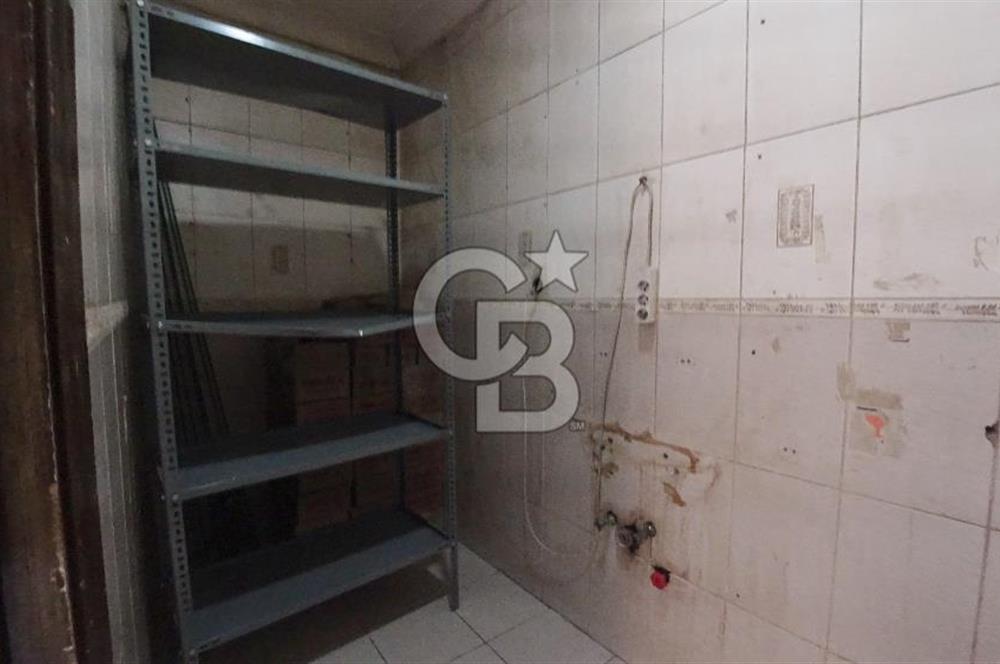 İzmir Konak Mithatpaşa Kiralık 100 m² Dükkan