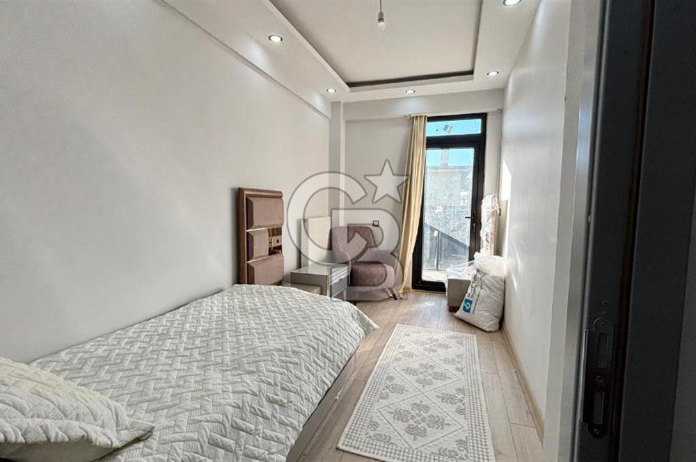 GÜZELYALIDA TAKASLI 160M2 BAHÇE KULLANIMLI VİLLA
