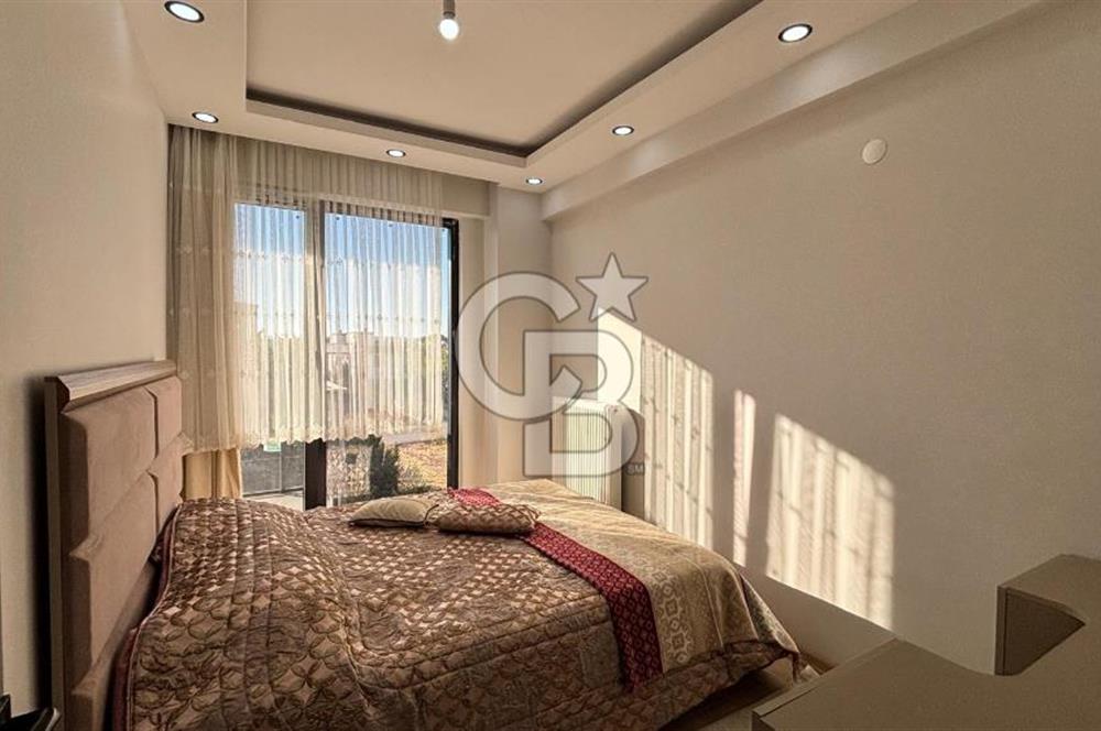 GÜZELYALIDA TAKASLI 160M2 BAHÇE KULLANIMLI VİLLA