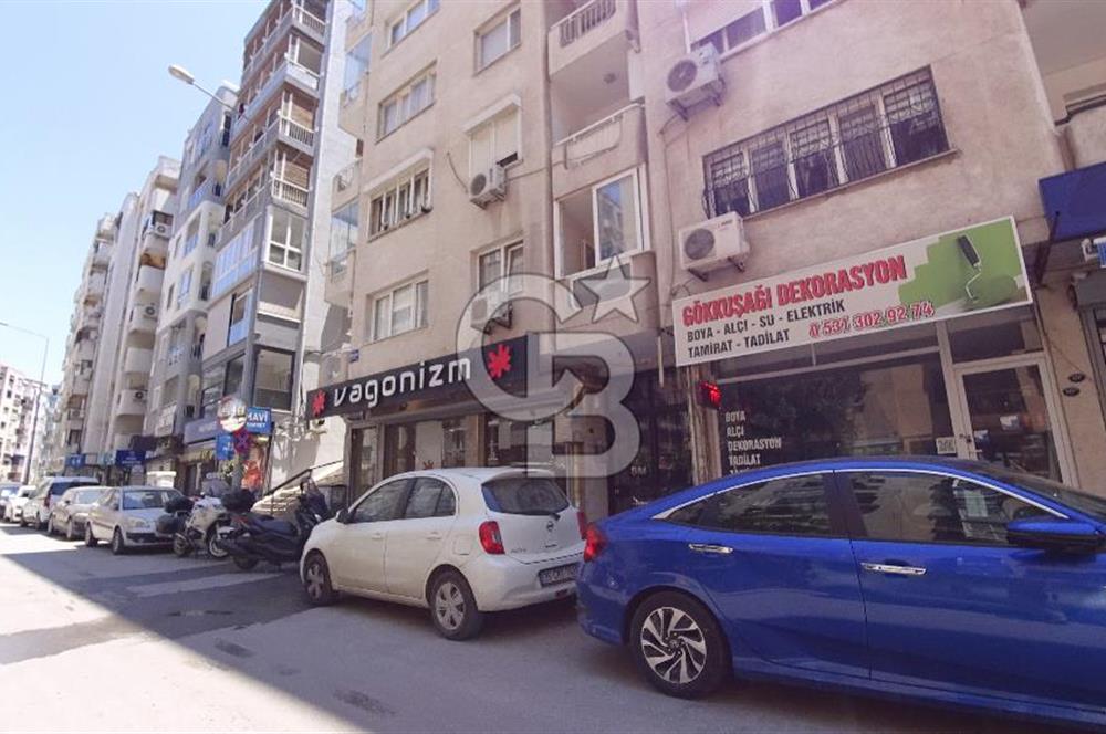 İzmir Konak Mithatpaşa Kiralık 100 m² Dükkan