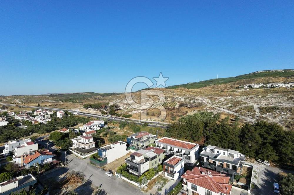 GÜZELYALIDA TAKASLI 160M2 BAHÇE KULLANIMLI VİLLA