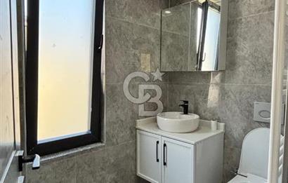 GÜZELYALIDA TAKASLI 160M2 BAHÇE KULLANIMLI VİLLA
