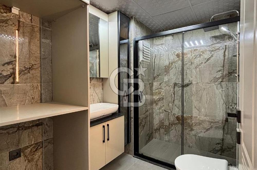 KARACAÖRENDE HAVUZLU SIFIR 3+1 GİYİNME ODALI DAİRE