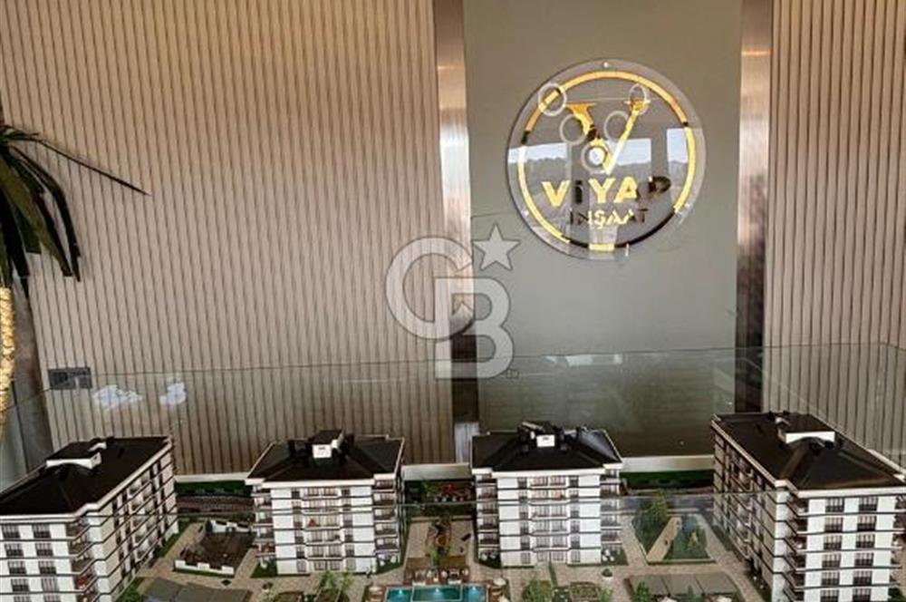 KARACAÖRENDE HAVUZLU SIFIR 3+1 GİYİNME ODALI DAİRE