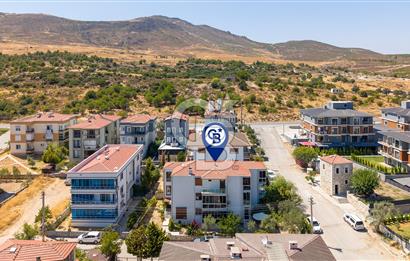 YENİFOÇA'DA SATILIK EŞYALI, FERAH VE KULLANIŞLI 2+1 DAİRE