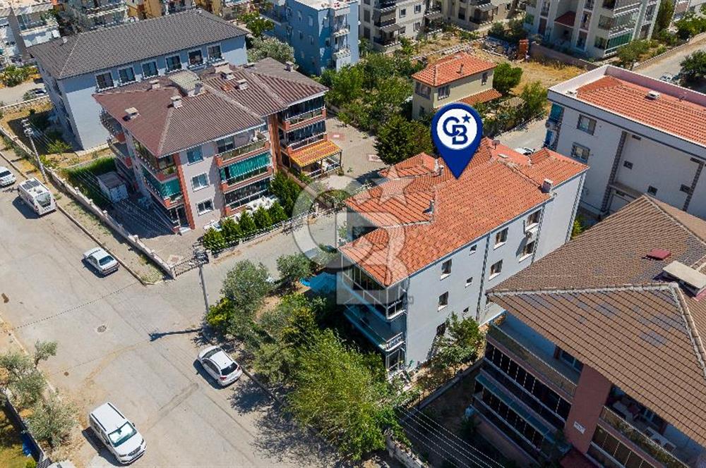 YENİFOÇA'DA SATILIK EŞYALI, FERAH VE KULLANIŞLI 2+1 DAİRE