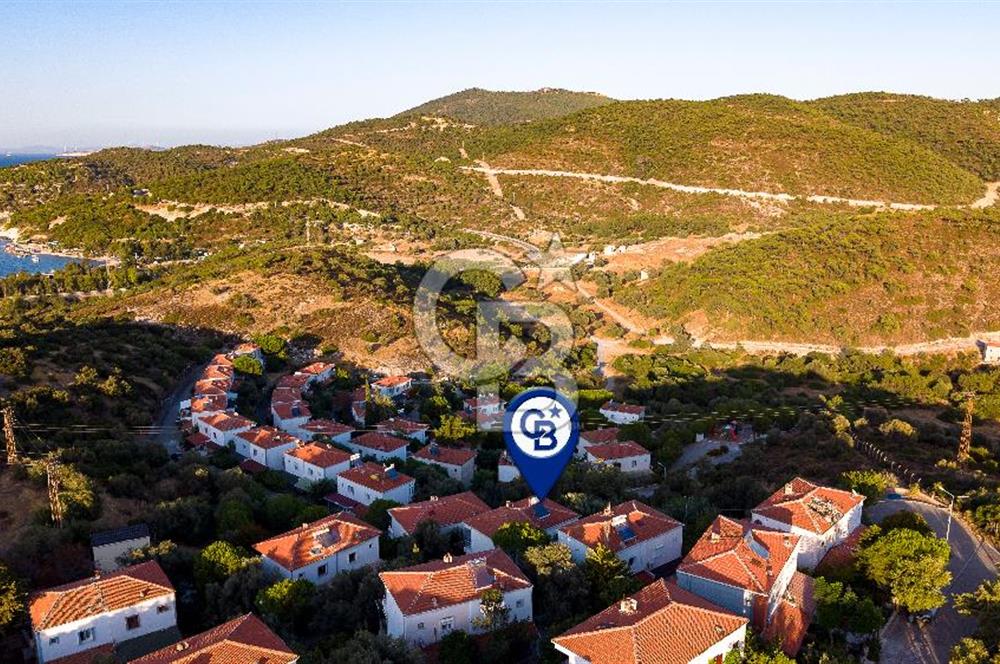 Foça Mercankent Sitesi'nde Satılık 2+1 Dubleks