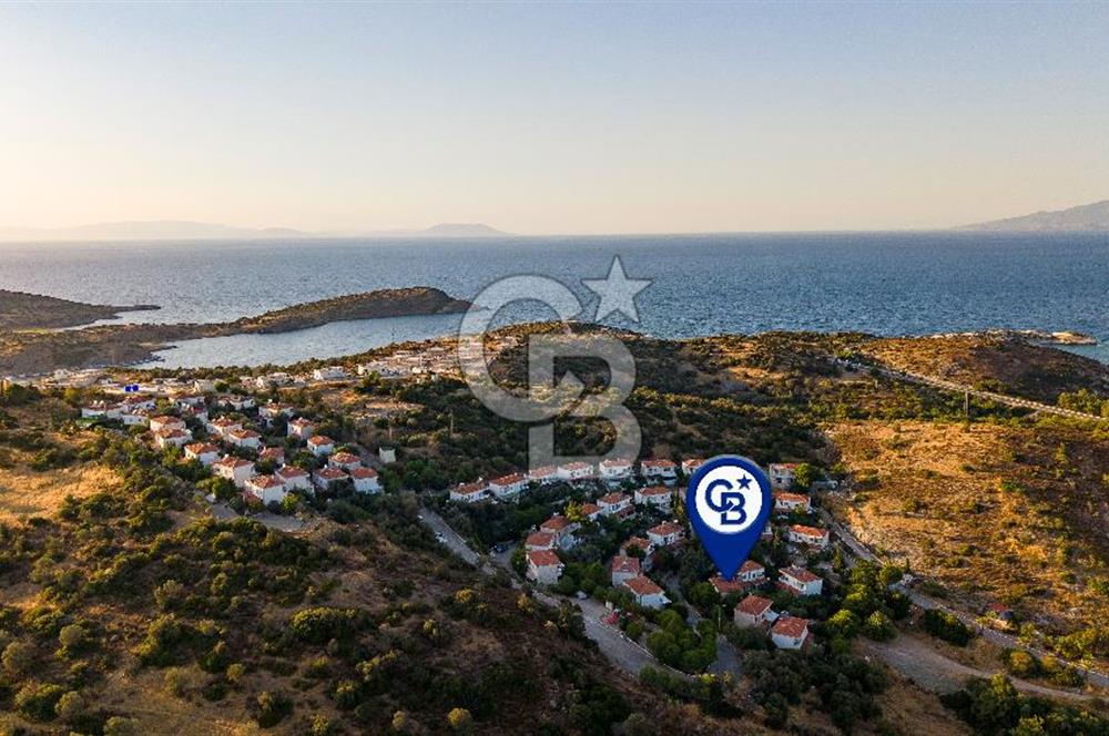 Foça Mercankent Sitesi'nde Satılık 2+1 Dubleks