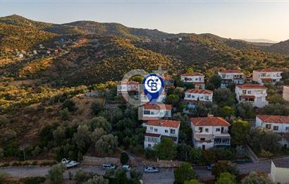 Foça Mercankent Sitesi'nde Satılık 2+1 Dubleks