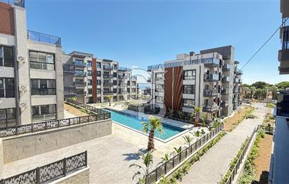1+1 Flat for Sale with Sea View and Pool in Candarli