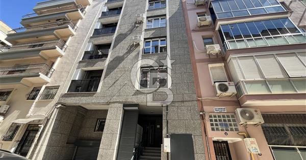 Tersane mahallesi ebeveyn banyolu sıfır 3+1 - 373849