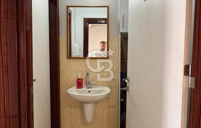 ULUS ASKER ÇARŞISI ÜZERİ SATILIK BÜRO