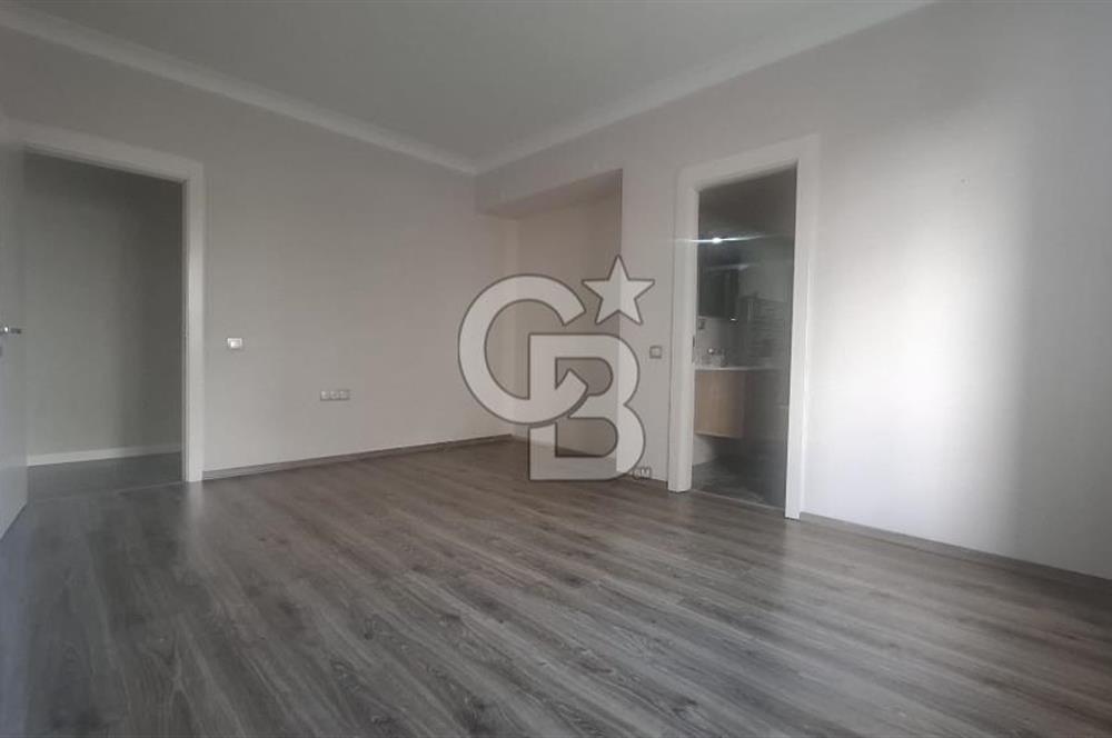 CUMHURİYET MAHALLESİ MERKEZİ KONUMDA METRO VE ALIŞVERİŞ MERKEZİ YANIBAŞINDA