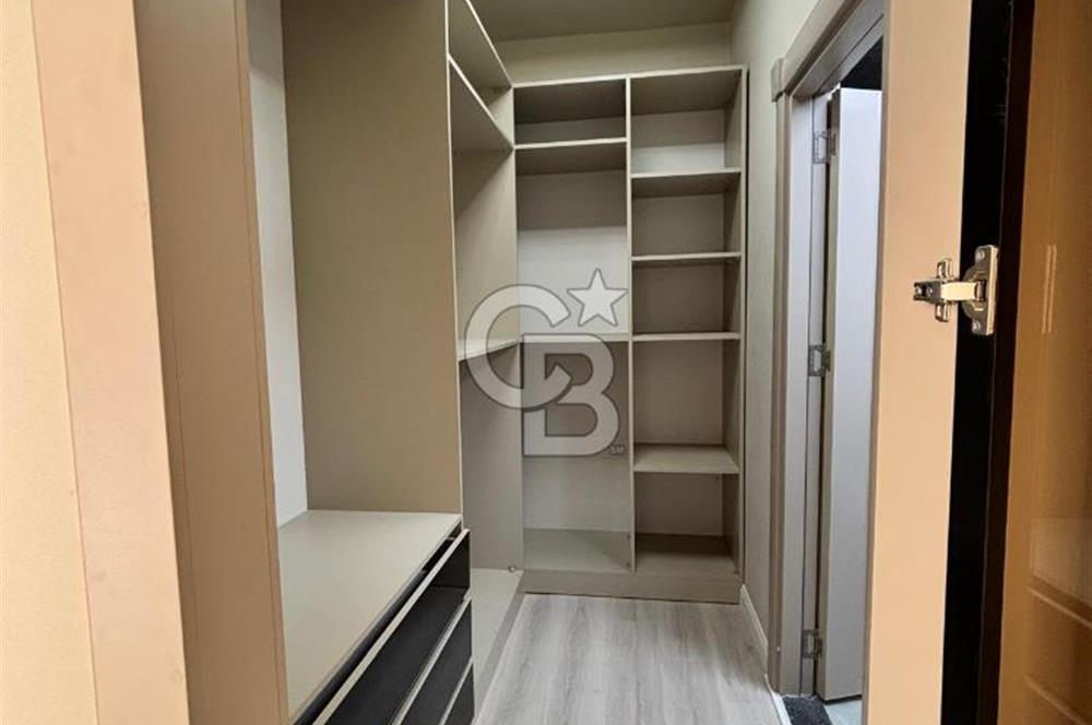 KARACAÖRENDE HAVUZLU SIFIR 3+1 GİYİNME ODALI DAİRE